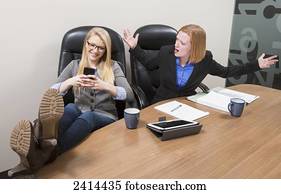 Unhappy boss upset at intern for texting instead of working; Edmonton, Alberta, Canada