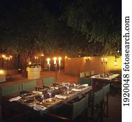 illuminated, dining izba, do, záhradný, od, londolozi, strom, camp;, south africa