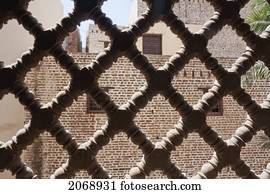 janela, com, um, madeira, Mashrabeya, tela, em, a, Ramadan, casa, um, otomano, comerciante, casa, namorando, para, a, 1800S, Rosetta, (Rashid), Beheira, egito