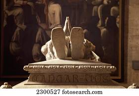 portugal, belem;, lisboa, mosteiro jeronimos, detalhe, de, túmulo, de, vasco, de, gama portugal, belem;, lisboa, mosteiro jeronimos, detalhe, de, túmulo, de, vasco, de, gama