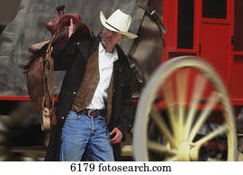 boiadeiro, com, sela, frente, ônibus estágio