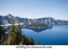 Crater lake oregon