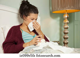 mulher jovem, cama, com, gelado