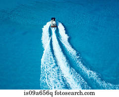 bote, velejando, em, água tropical