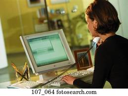 femme, dans, bureau
