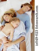 Family in bed