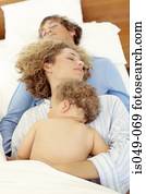 Family in bed