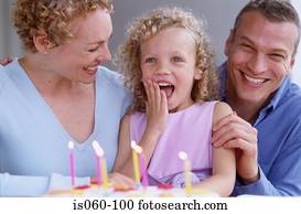 família, com, bolo aniversário