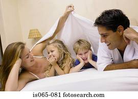 Family in bed