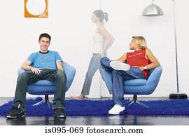 meninos adolescentes, com, fantasma, de, menina adolescente