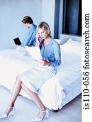 mann frau, arbeiten, schalfzimmer mann frau, arbeiten, schalfzimmer