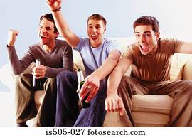 homens, ter uma bebida