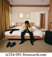 aborrecido, homem negócios, em, quarto hotel