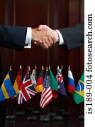 homens negócios, apertar mão