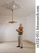 homem, aproximadamente, para, mudança, um, lightbulb