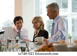 pessoas negócio, tendo, reunião, em, barzinhos