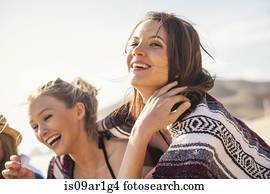 namoradas, férias, em, praia