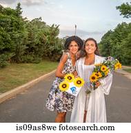 estudantes, comemorar, graduação, com, amigo