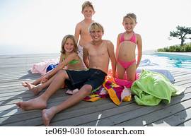 crianças, por, piscina