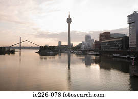 dusseldorf, mídia, porto