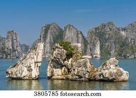 Vietnam, Ha Long Bay, (UNESCO World Heritage)