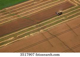 France, Northern France, Pas de Calais. Harvest;