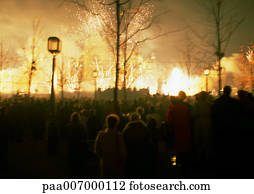 frança, paris, pessoas, observar, fogos artifício, à noite, obscurecido