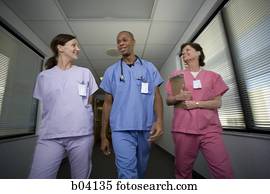 enfermeiras, andar falar