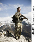 homem, caça, em, a, selva