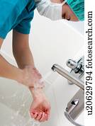 Scrubbing up before surgery