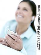 mulher, escutar música