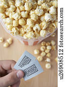 popcorn, und, kinokarten popcorn, und, kinokarten