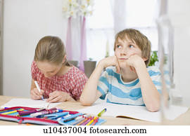 enfants, faire, leur, devoirs
