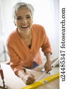 mulher, fazendo, mecânico, habilidades