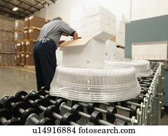 armazém, trabalhador, montagem, mercadoria