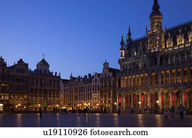Nightscape of King's Place (Maison du Roi ) on The Grand Place (Grand-Place)