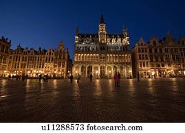 Nightscape of King's Place (Maison du Roi) on The Grand Place (Grand-Place)