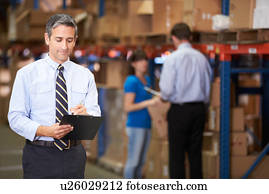 gerente, em, armazém, escrita, ligado, área de transferência