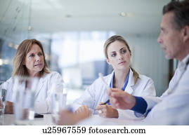 grupo, de, medicos, reunión, en, sala de conferencias