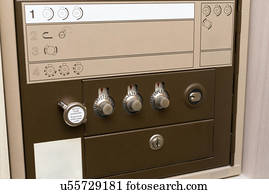 Safe deposit box