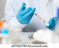 doutor, preparar, um, vacina, injetar, em, um, paciente