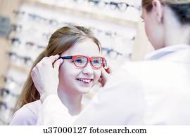 optometrist, tentando, óculos, menina
