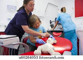 criança, em, dentista