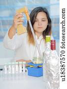 testar, vinho, em, controle qualidade, lab.