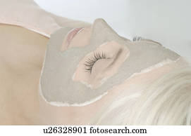 Mask with healing earth