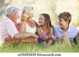 avós, tendo uma piquenique, com, grandchildren.