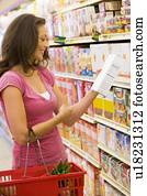 קניות של אישה, ב, a, מכולת