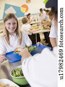 estudante, tendo almoço, em, jantando corredor