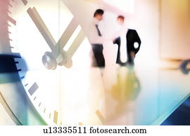 dos personas, hablar, juntos, compuesto, con, el, reloj