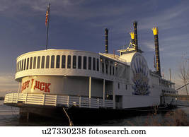 mississippi river boat casinos